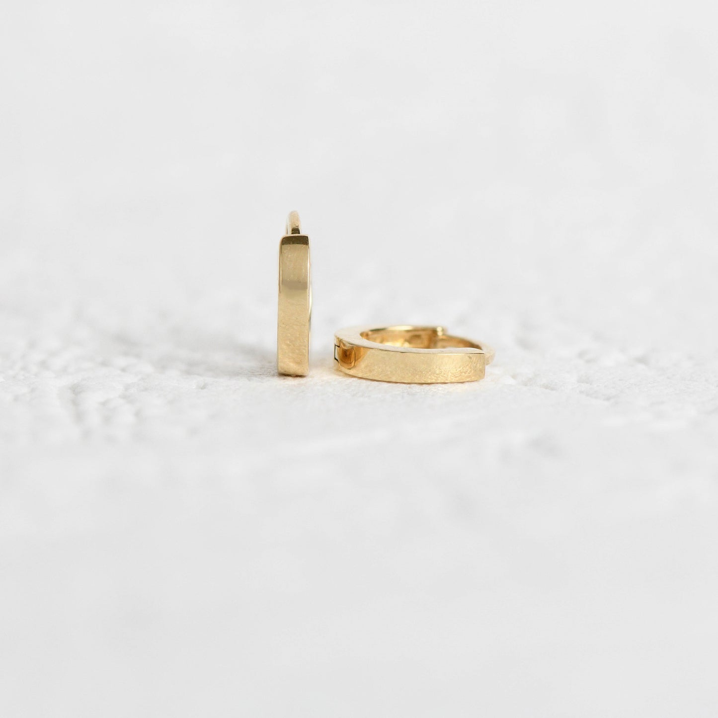 Gold Huggie Earrings - Steorras