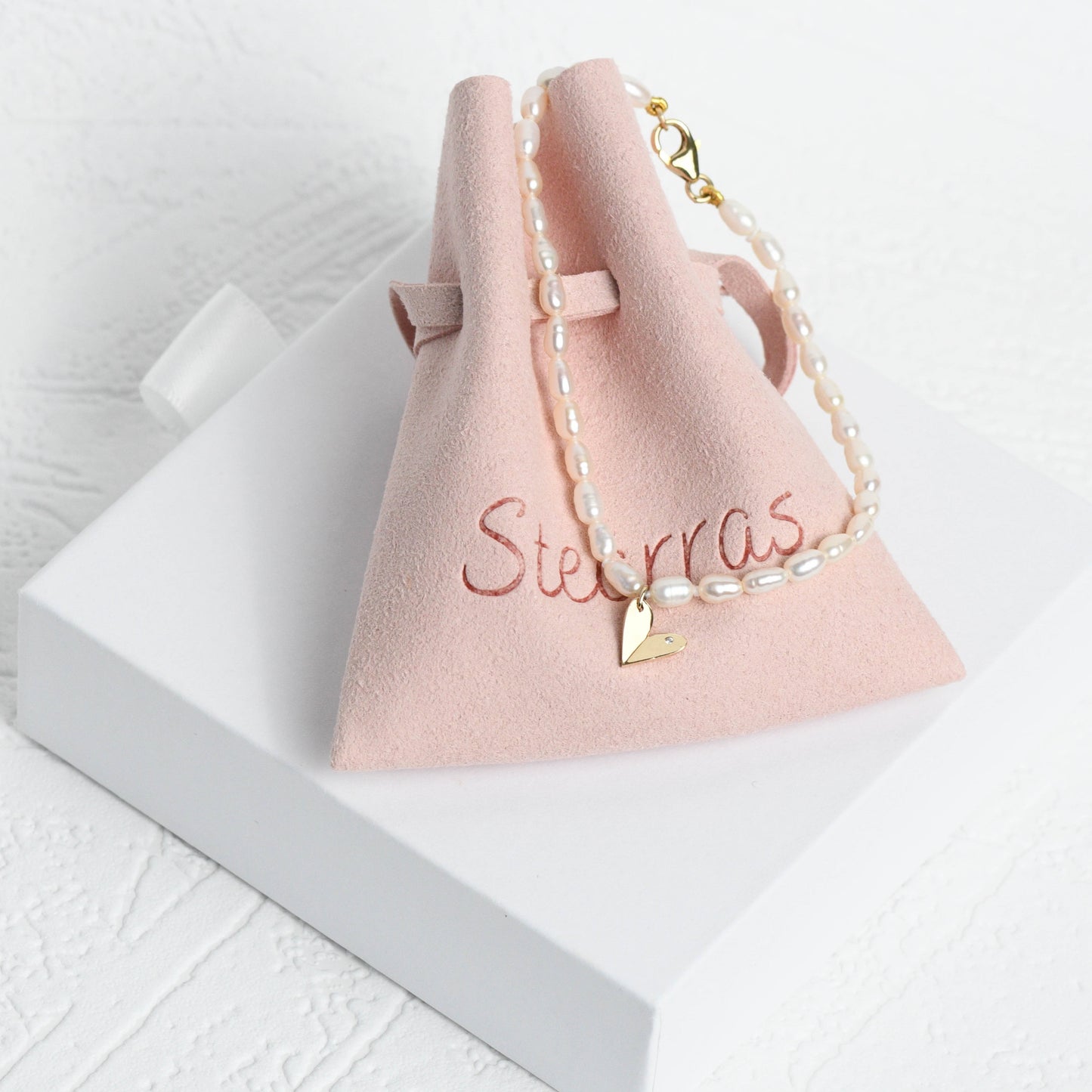 Paper Heart and Pearls Bracelet